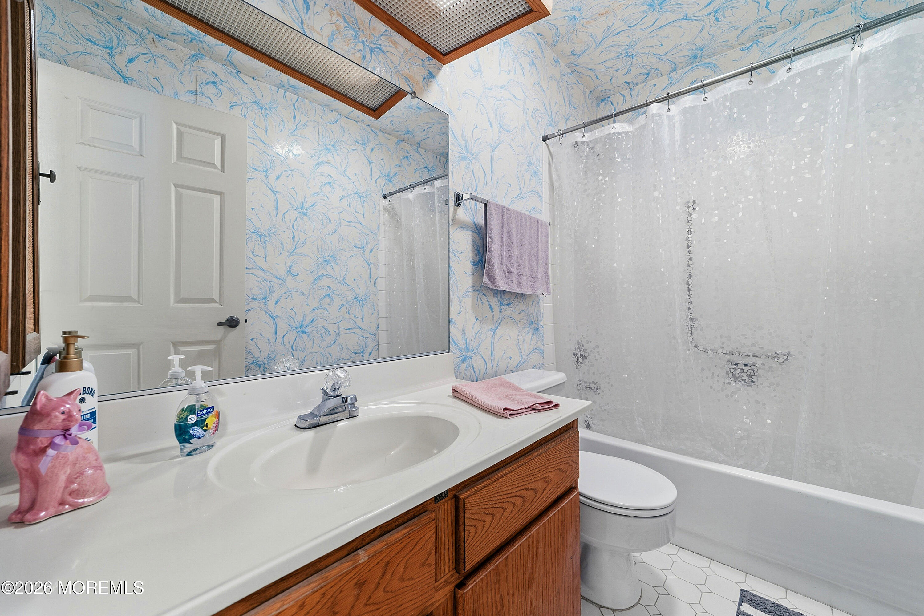 9A Patrick Henry Court Monroe NJ 08831