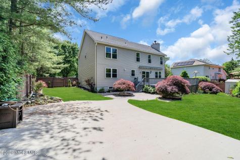 4 Alpine Trail Tinton Falls NJ 07712