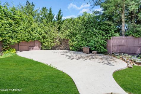 4 Alpine Trail Tinton Falls NJ 07712