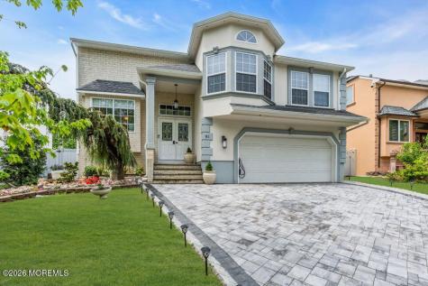 81 Ortley Court Matawan NJ 07747