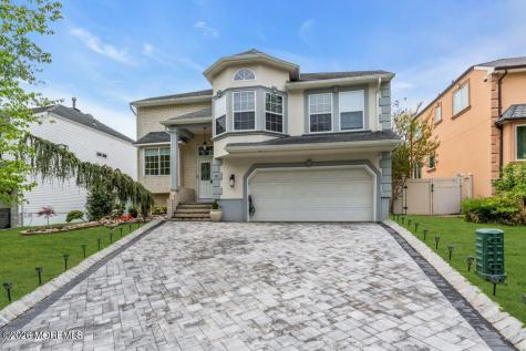 81 Ortley Court Matawan NJ 07747