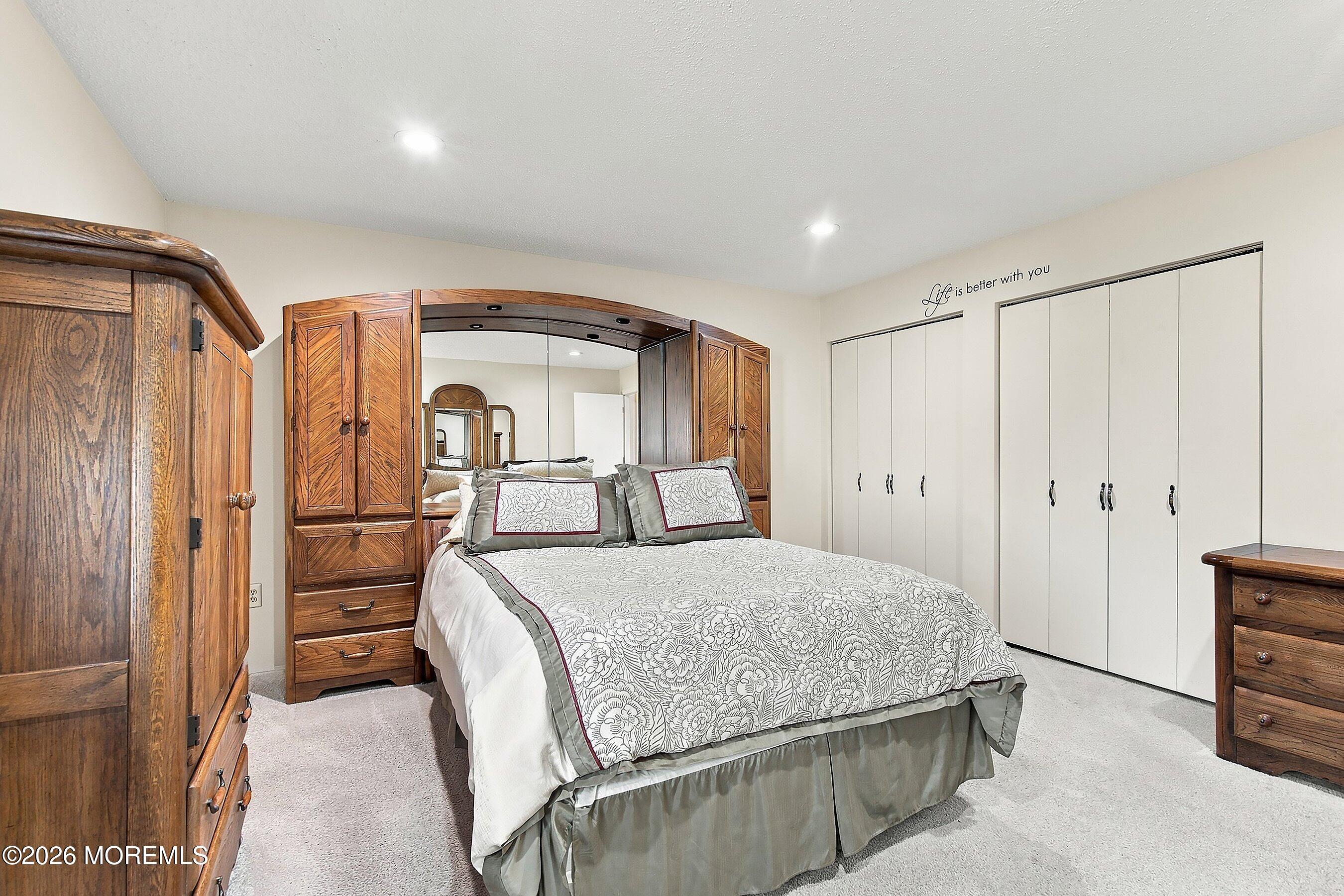 16 Morden Close Freehold NJ 07728