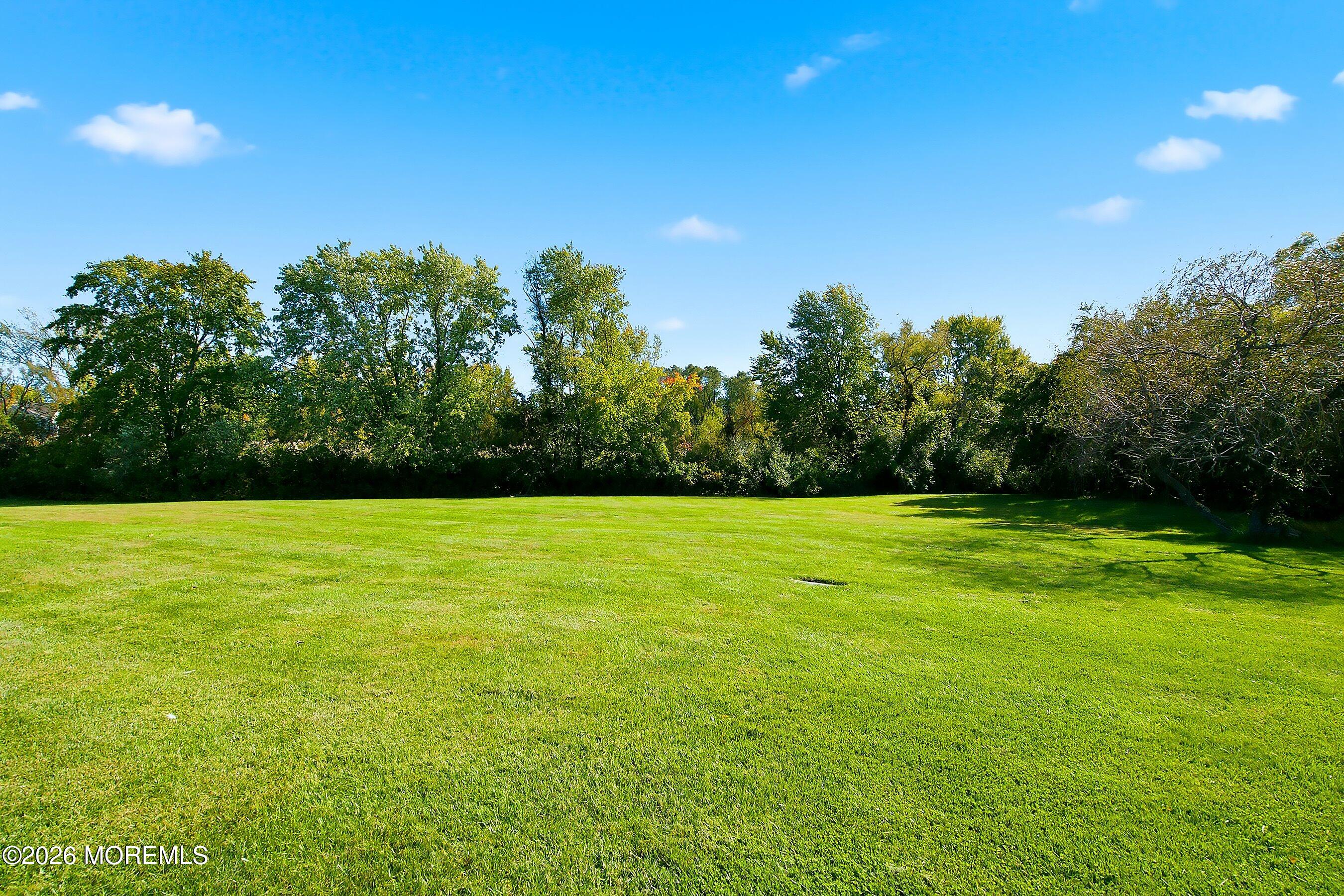 16 Morden Close Freehold NJ 07728