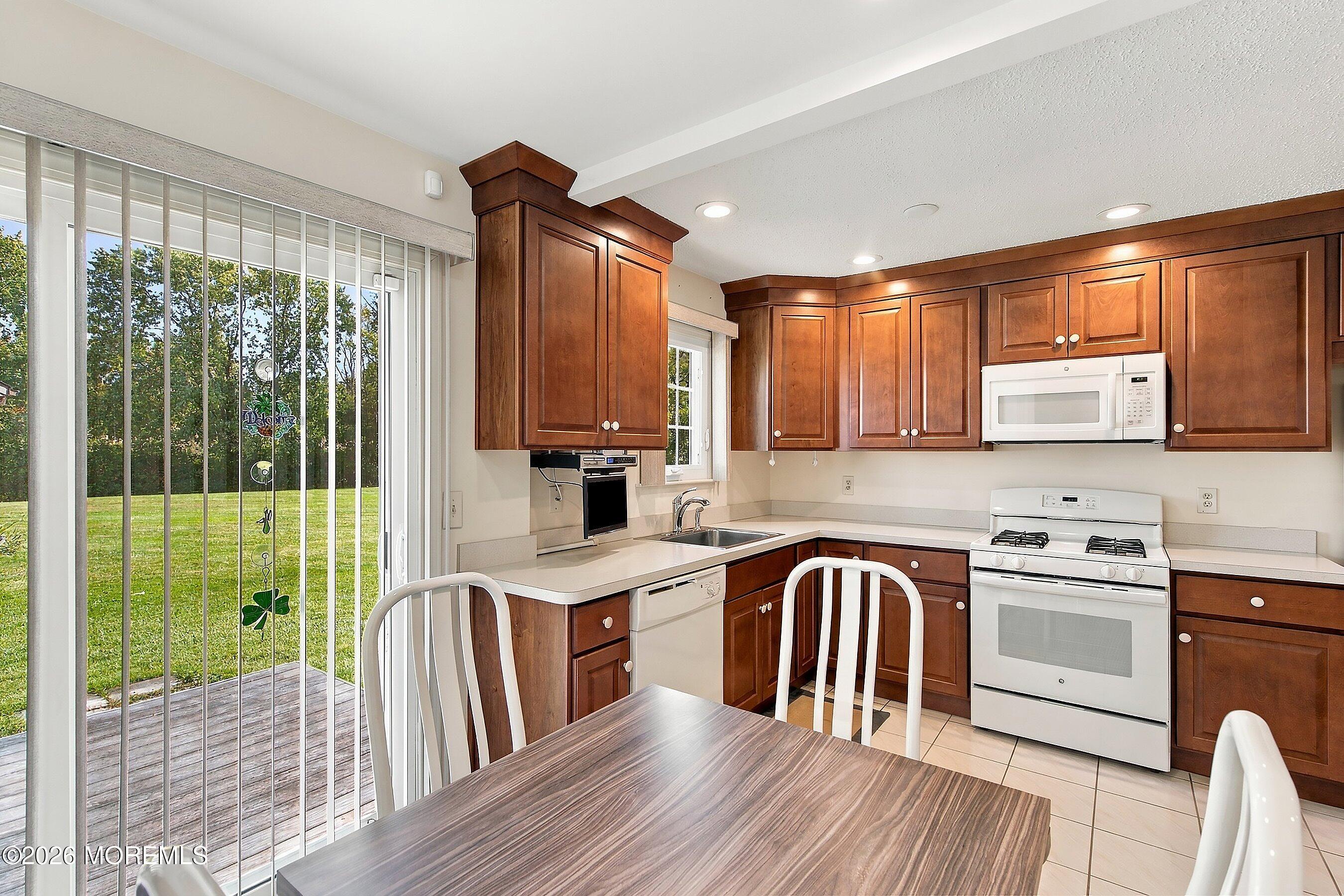 16 Morden Close Freehold NJ 07728