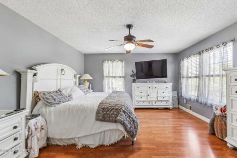 44 East Drive Toms River NJ 08753