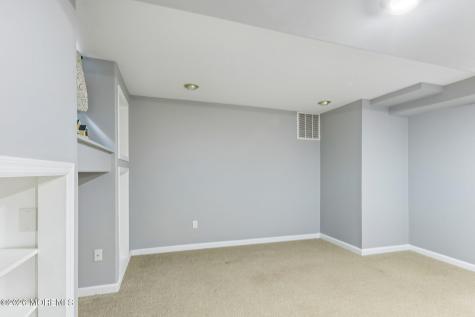 44 East Drive Toms River NJ 08753