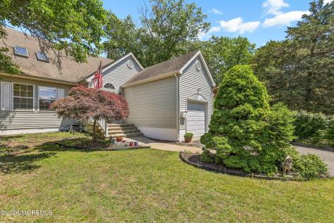 44 East Drive Toms River NJ 08753