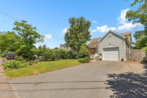 44 East Drive Toms River NJ 08753