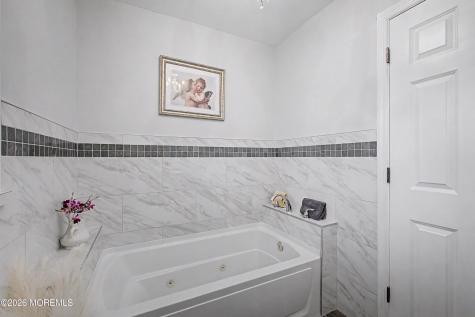 216 Maple Drive Bayville NJ 08721