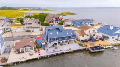 216 Maple Drive Bayville NJ 08721