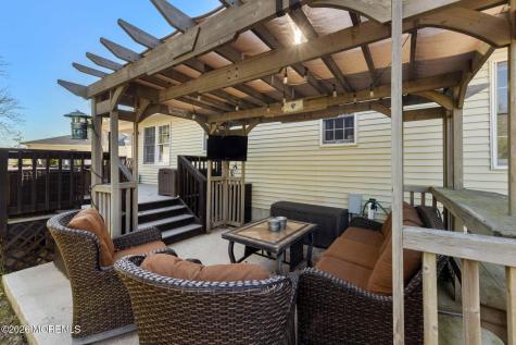 7 Sandy Court Little Egg Harbor NJ 08087