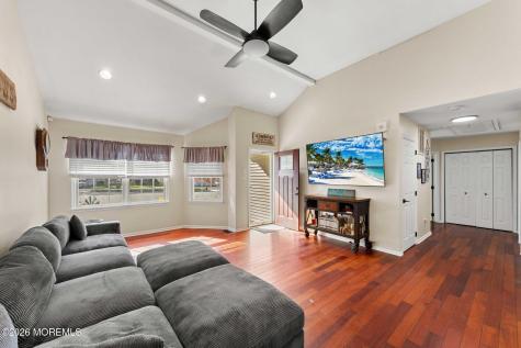 7 Sandy Court Little Egg Harbor NJ 08087
