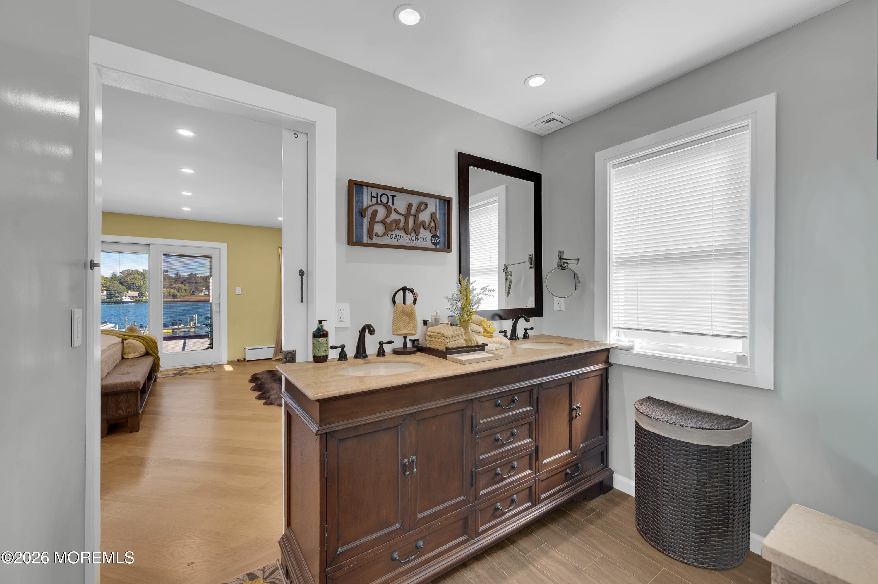 139 N Riverside Drive N Brick NJ 08724