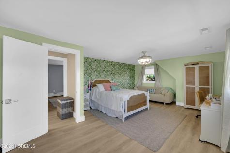 139 N Riverside Drive N Brick NJ 08724