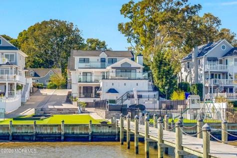 139 N Riverside Drive N Brick NJ 08724