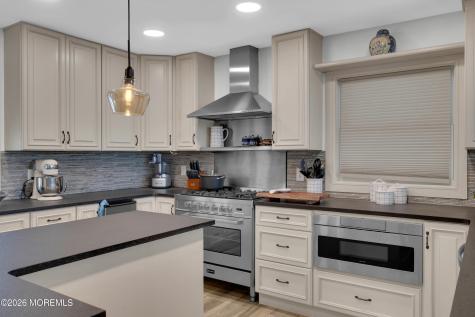 139 N Riverside Drive N Brick NJ 08724