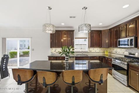 15 Ellis Court Morganville NJ 07751