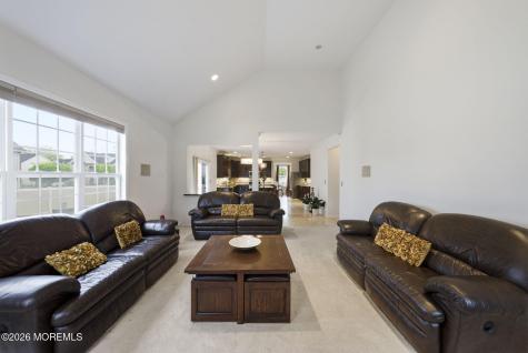 15 Ellis Court Morganville NJ 07751