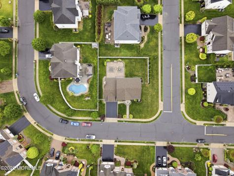 15 Ellis Court Morganville NJ 07751