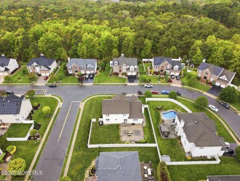 15 Ellis Court Morganville NJ 07751