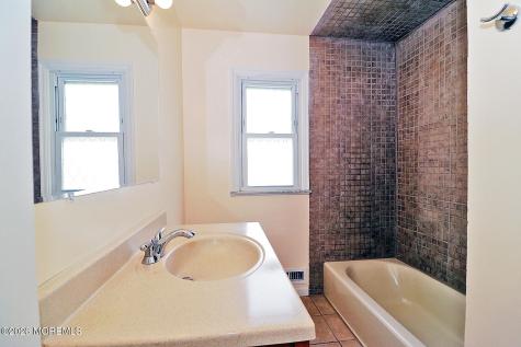 794 Burnt Tavern Road Brick NJ 08724