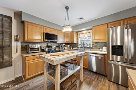 6 Cedar Street Barnegat NJ 08005