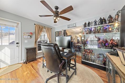6 Cedar Street Barnegat NJ 08005