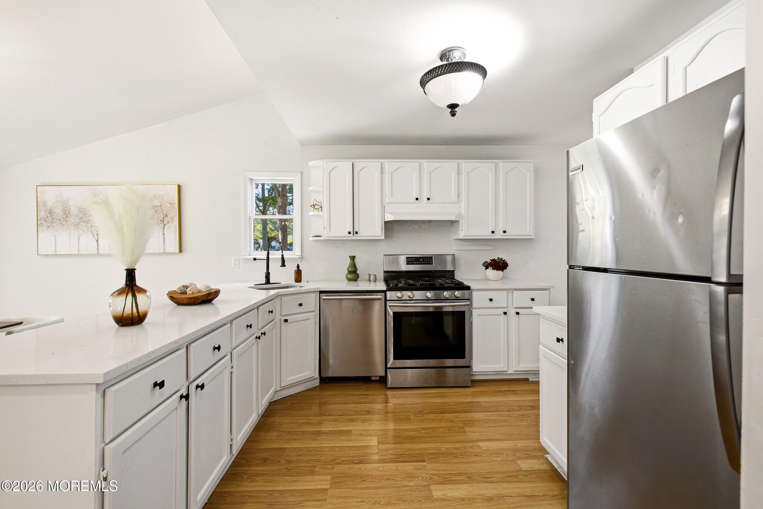 308 Tiller Avenue Beachwood NJ 08722