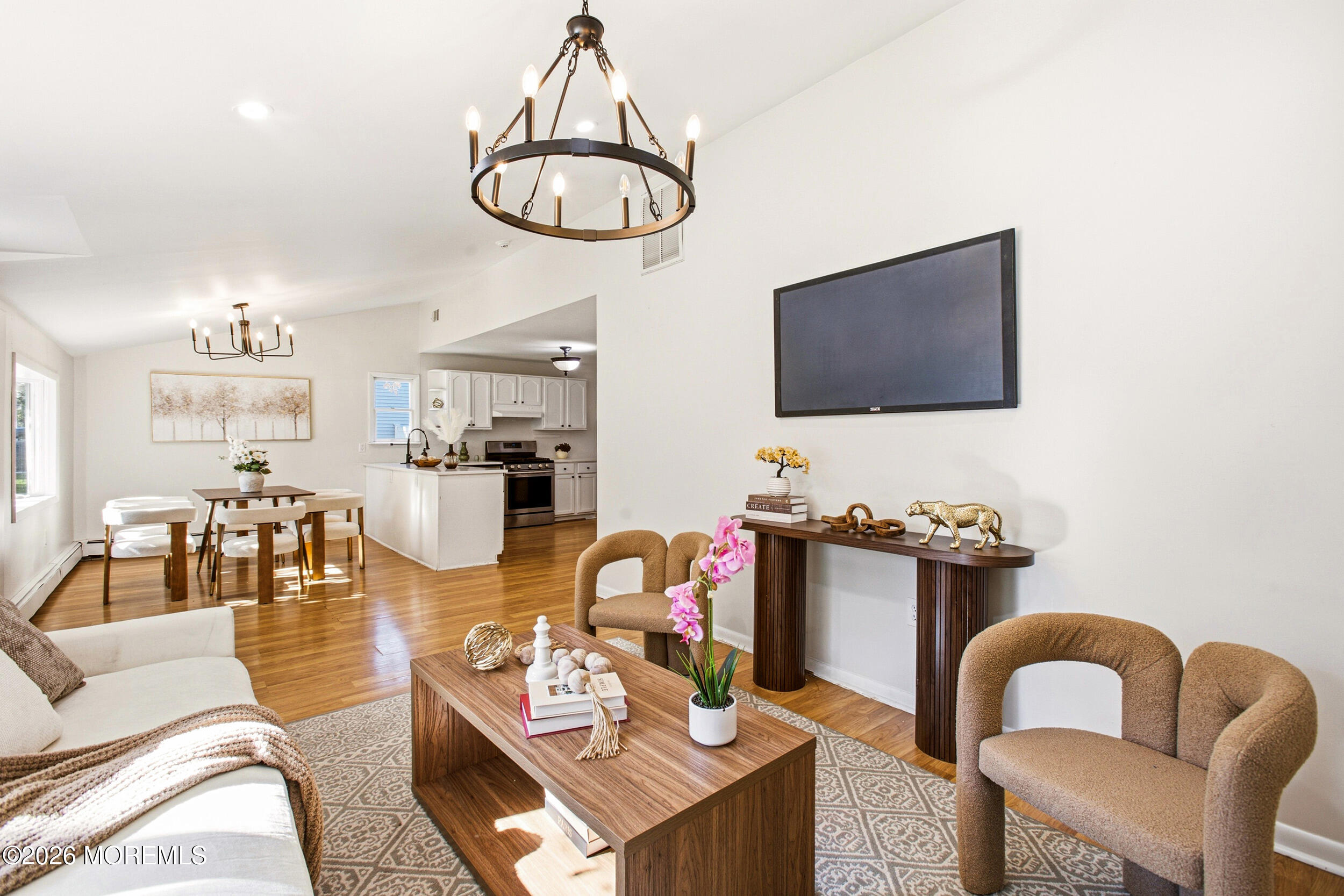 308 Tiller Avenue Beachwood NJ 08722