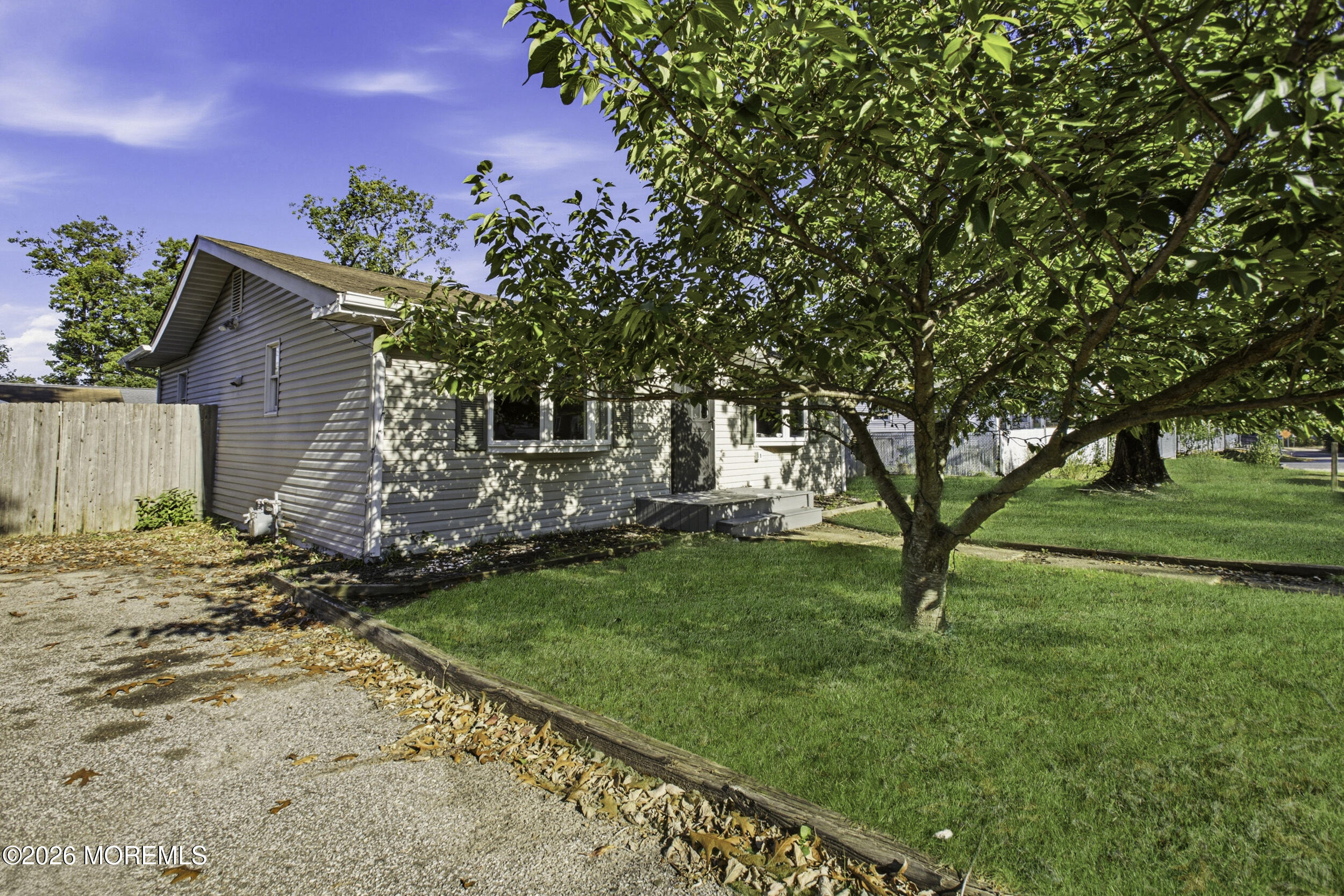 308 Tiller Avenue Beachwood NJ 08722