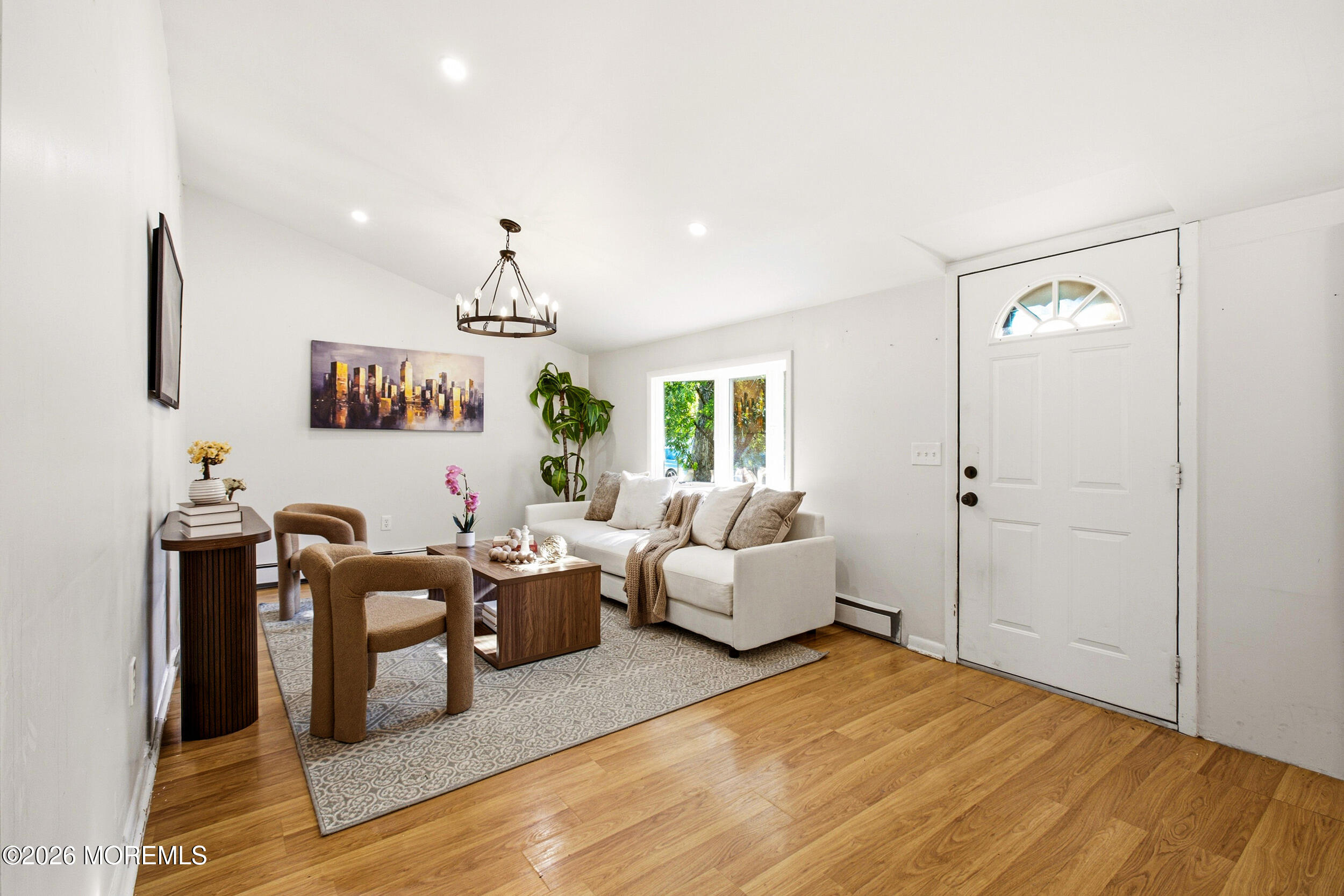 308 Tiller Avenue Beachwood NJ 08722