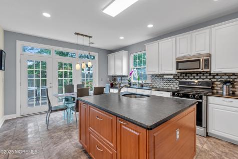 308 Clare Court Morganville NJ 07751