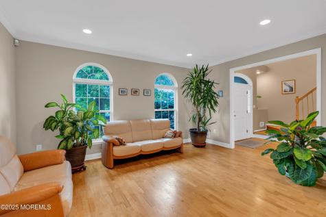 308 Clare Court Morganville NJ 07751