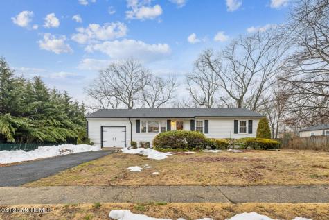 2 Northgate Drive Howell NJ 07731