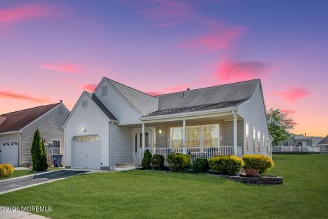 152 Chesterfield Lane Toms River NJ 08757