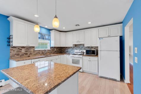 152 Chesterfield Lane Toms River NJ 08757