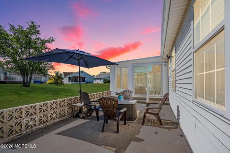 152 Chesterfield Lane Toms River NJ 08757