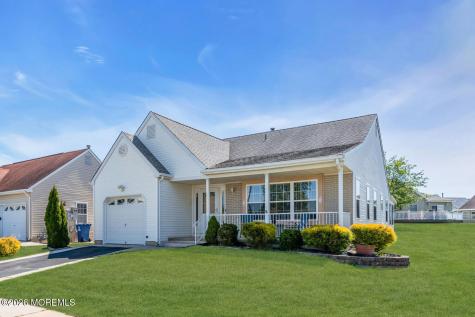 152 Chesterfield Lane Toms River NJ 08757