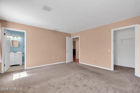 152 Chesterfield Lane Toms River NJ 08757