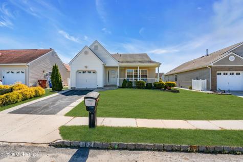 152 Chesterfield Lane Toms River NJ 08757