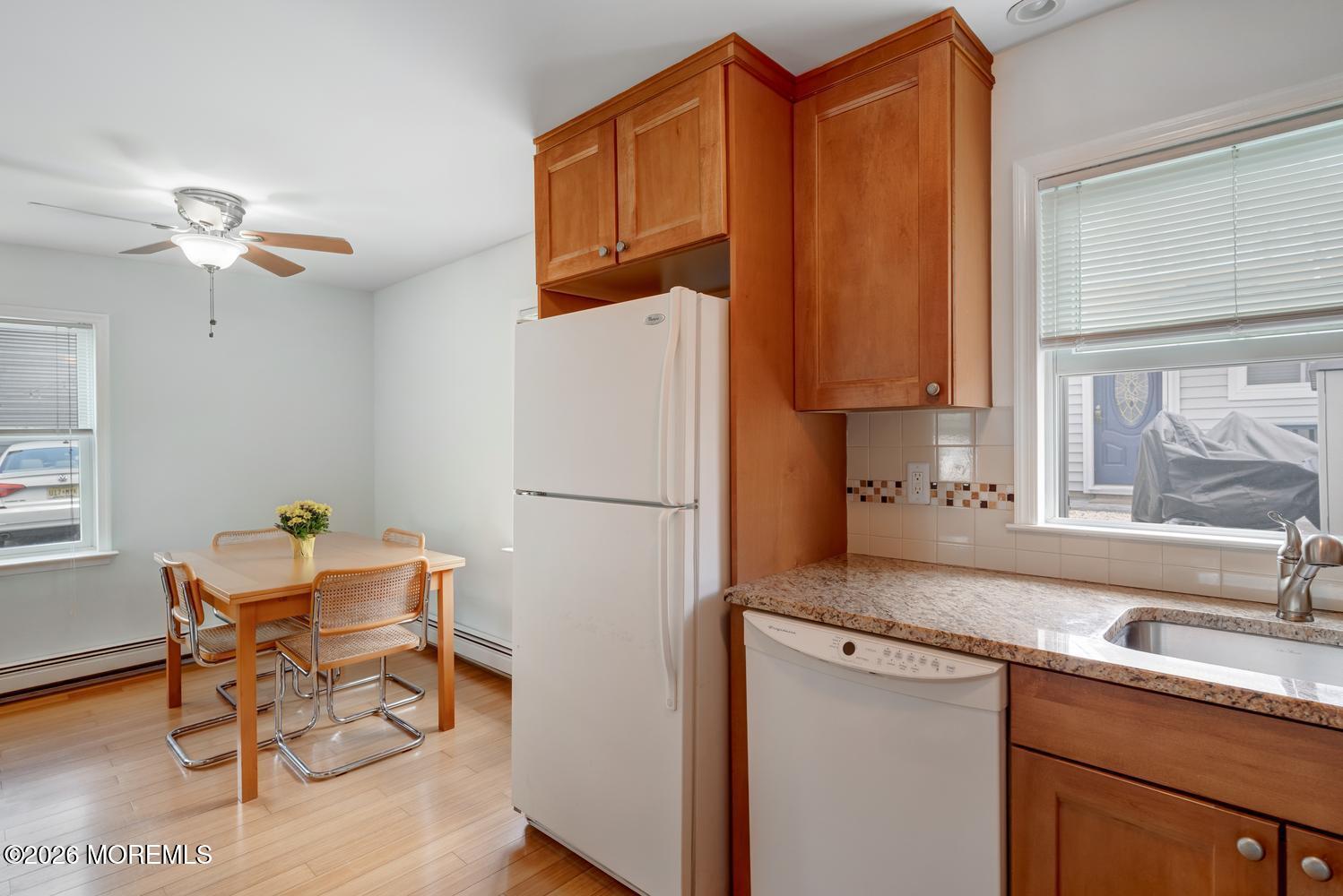19 E Shore Way Lavallette NJ 08735