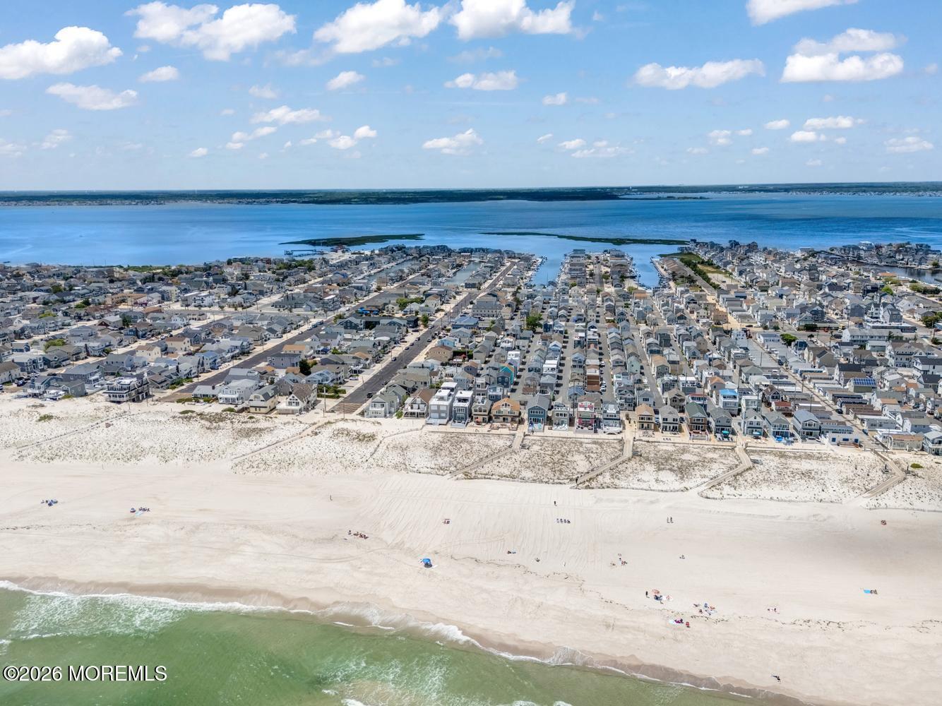 19 E Shore Way Lavallette NJ 08735