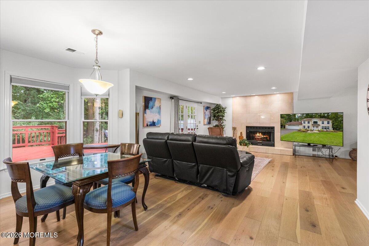 25 Winding Woods Way Manalapan NJ 07726