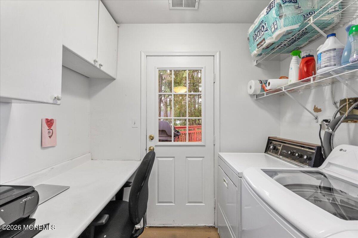25 Winding Woods Way Manalapan NJ 07726