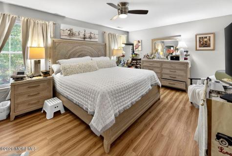 445 S Poplar Avenue Galloway NJ 08205