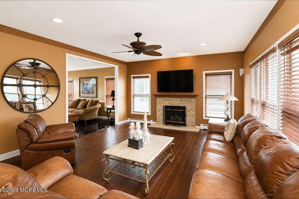 19 Bloomfield Road Manalapan NJ 07726