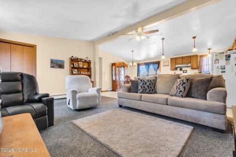 1333 Longboat Avenue Beachwood NJ 08722
