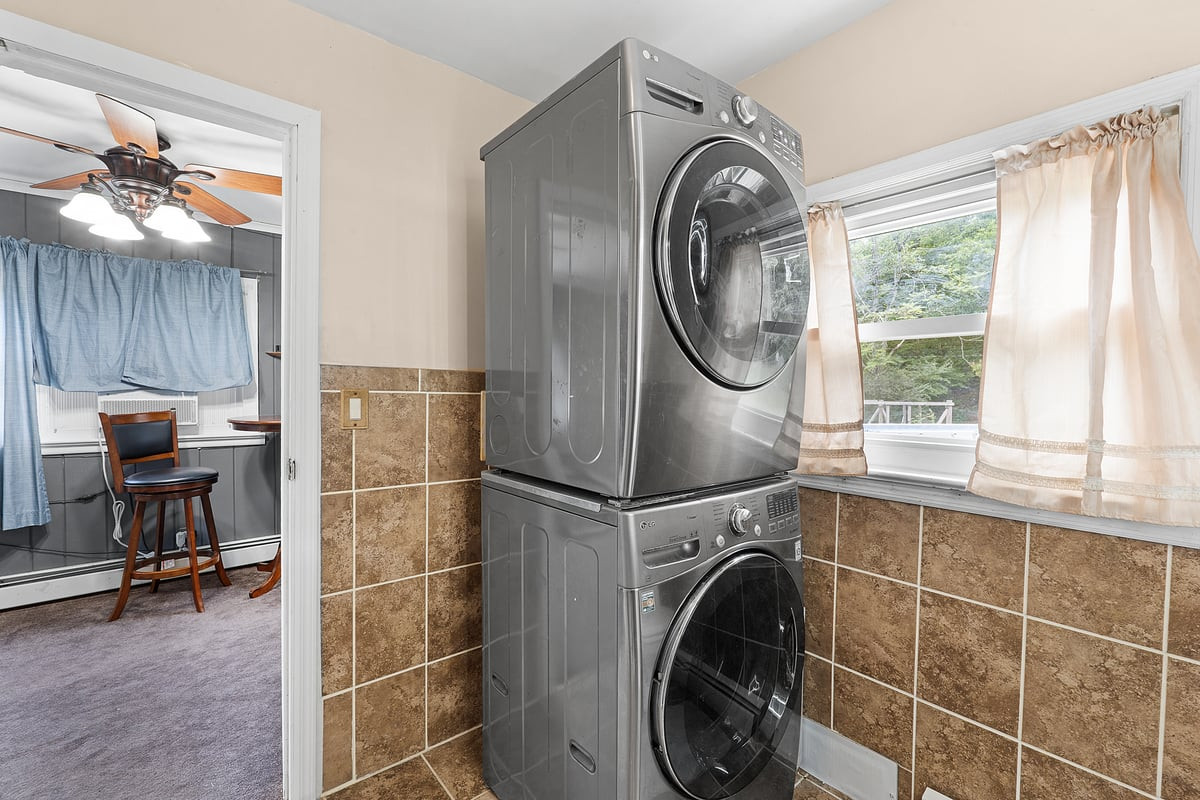 24 Shore Road Wantage NJ 07461