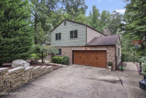 72 Fox Chase Court Freehold NJ 07728