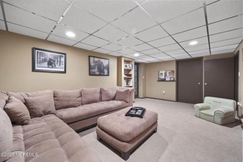 72 Fox Chase Court Freehold NJ 07728
